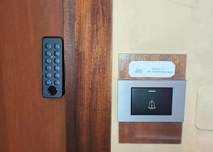 Domus Iarovalvi Appartement *