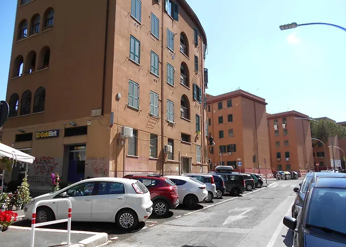 Domus Iarovalvi * Rome